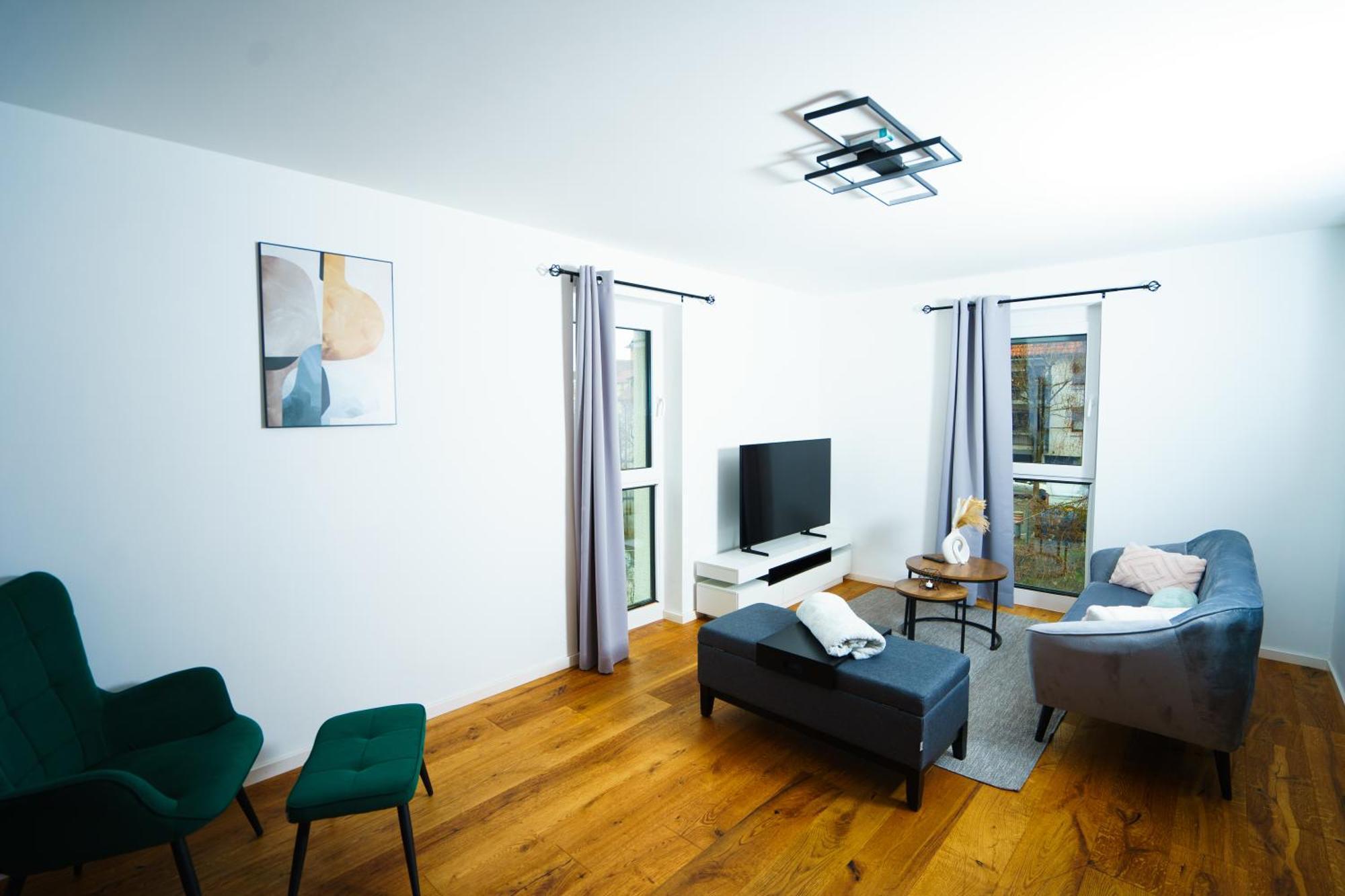 Prestige Apartments - Urban Lofts 罗伊特林根 外观 照片